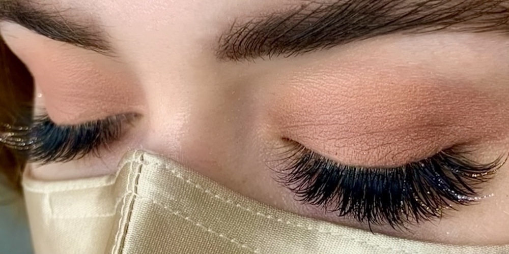 Holiday Eyes Step 1